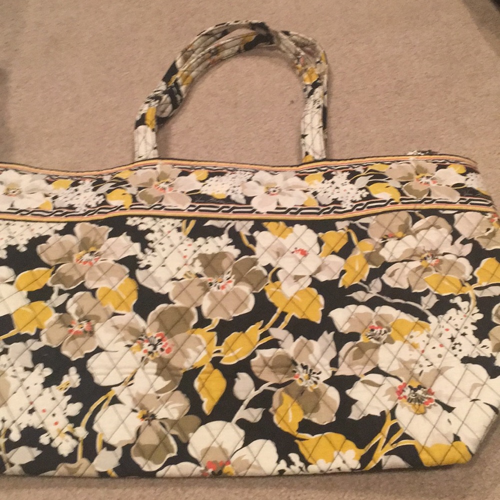 Large Vera Tote in Dogwood